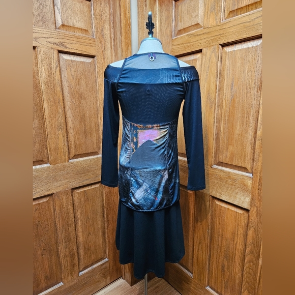 Save the Queen two piece dress - Picture 2 of 4